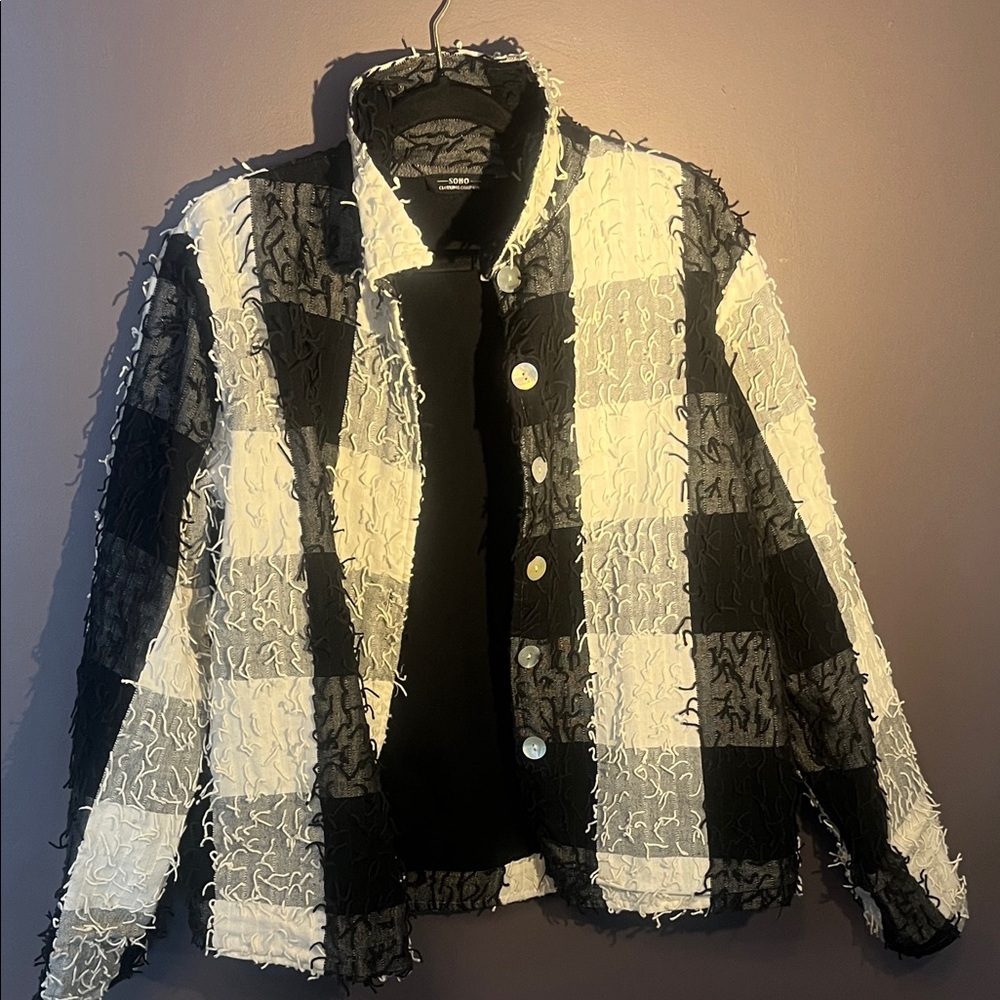 Soho Black and White Textured Blazer